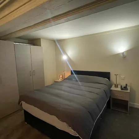 Oasis * Leeds (West Yorkshire)